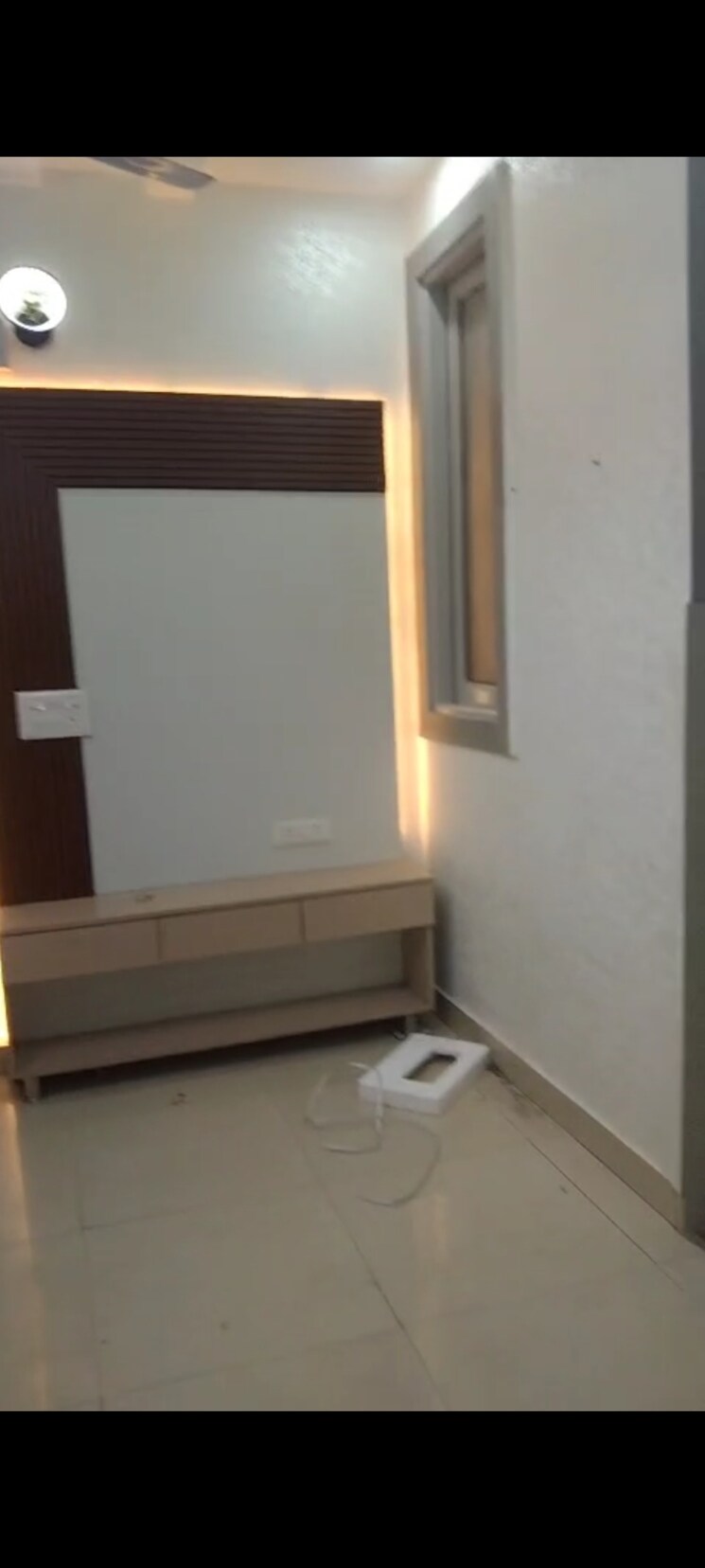 undefined, kanha-apartments-indirapuram 1 Bedroom 550 Sq.Ft. Builder Floor In Shakti Khand 2 Ghaziabad 9490789