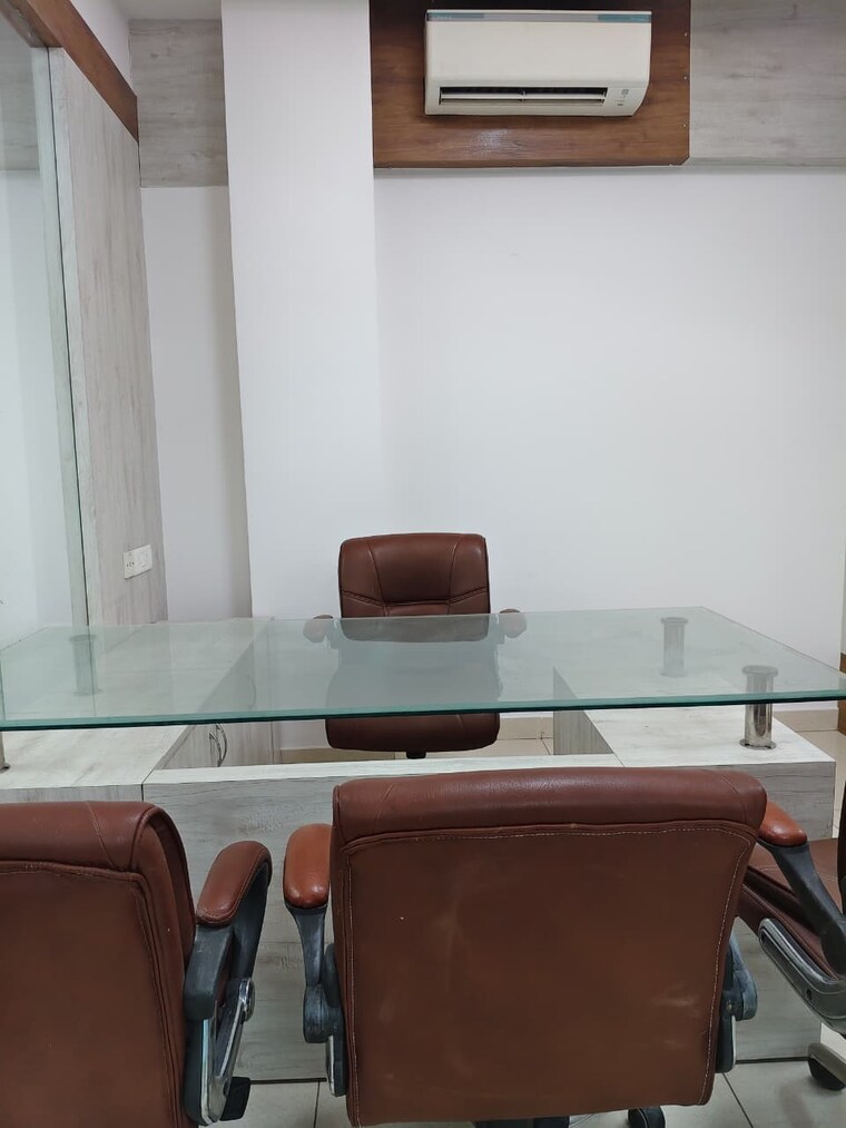 Kitchen, sector 63 Commercial Office Space 4050 Sq.Ft. In Sector 63 Noida 9490780