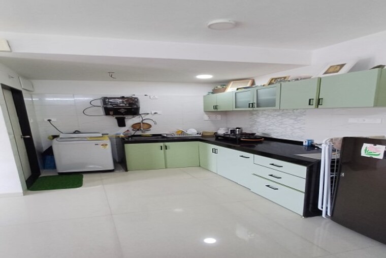 Team Area, mayfair-the-view Studio 255 Sq.Ft. Apartment In Vikhroli West Mumbai 9490788