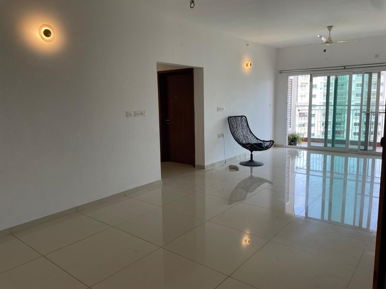 5 BHK 2470 Sq.Ft. Apartment in LnT Raintree Boulevard