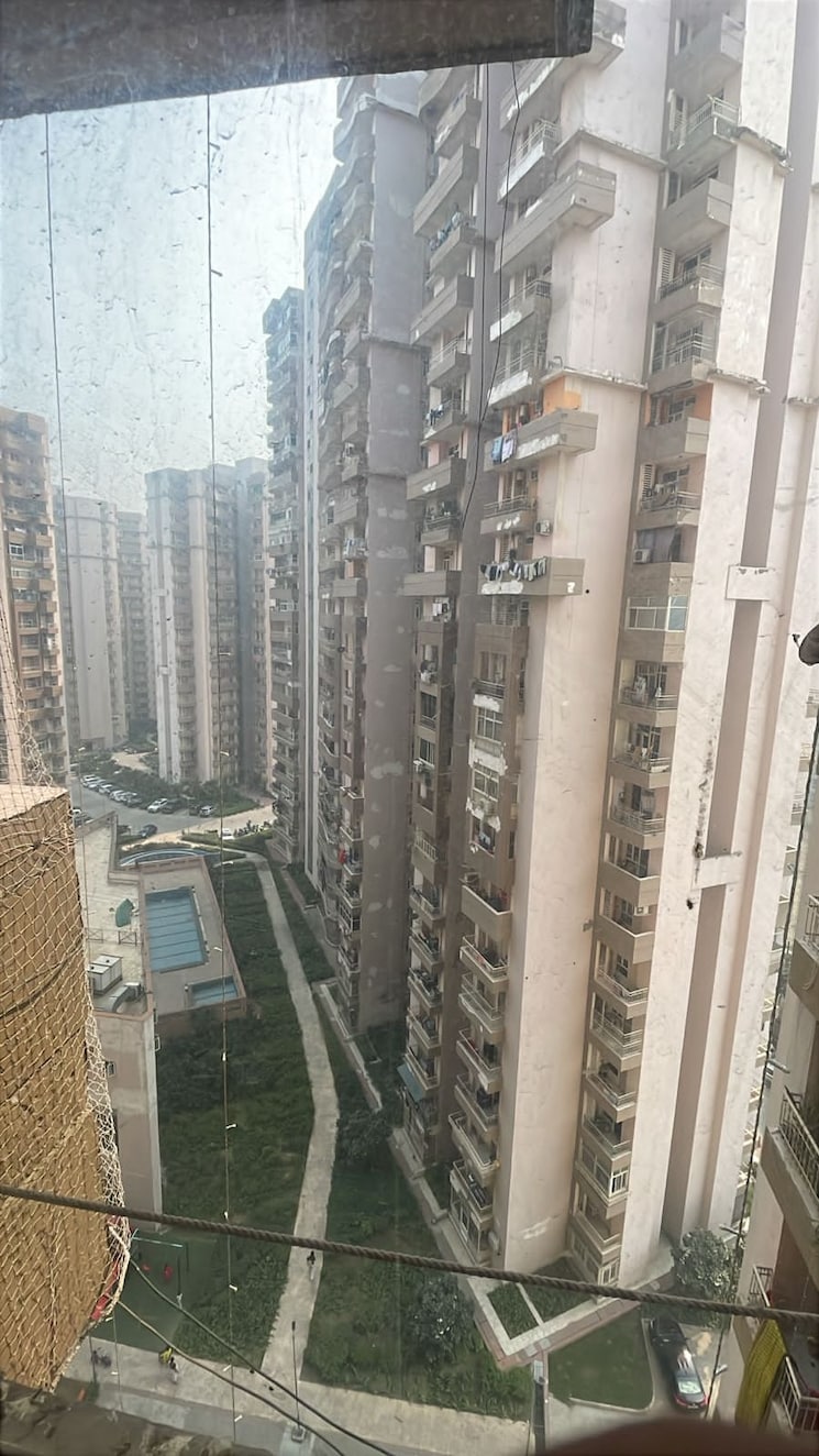 Exterior View, express-zenith 3 Bedroom 823 Sq.Ft. Apartment In Sector 77 Noida 9490803