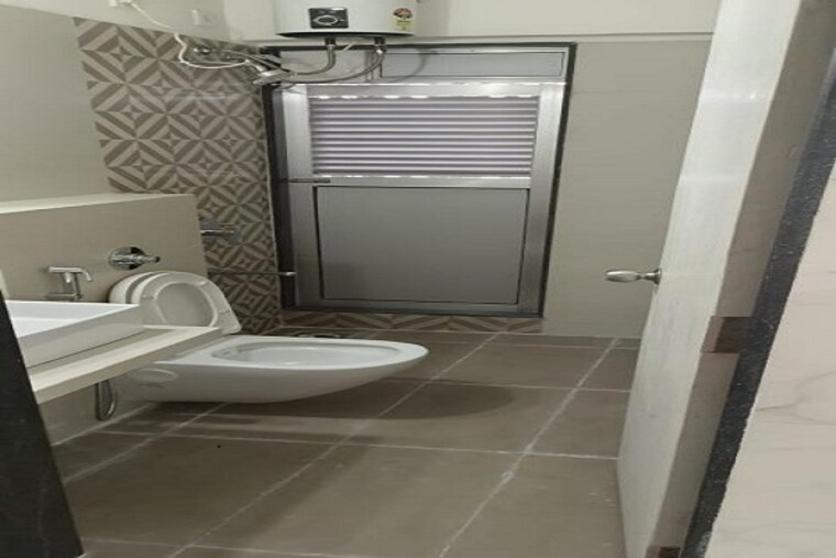 Bathroom, mayfair-the-view 1 RK 255 Sq.Ft. Apartment In Vikhroli West Mumbai 9490828