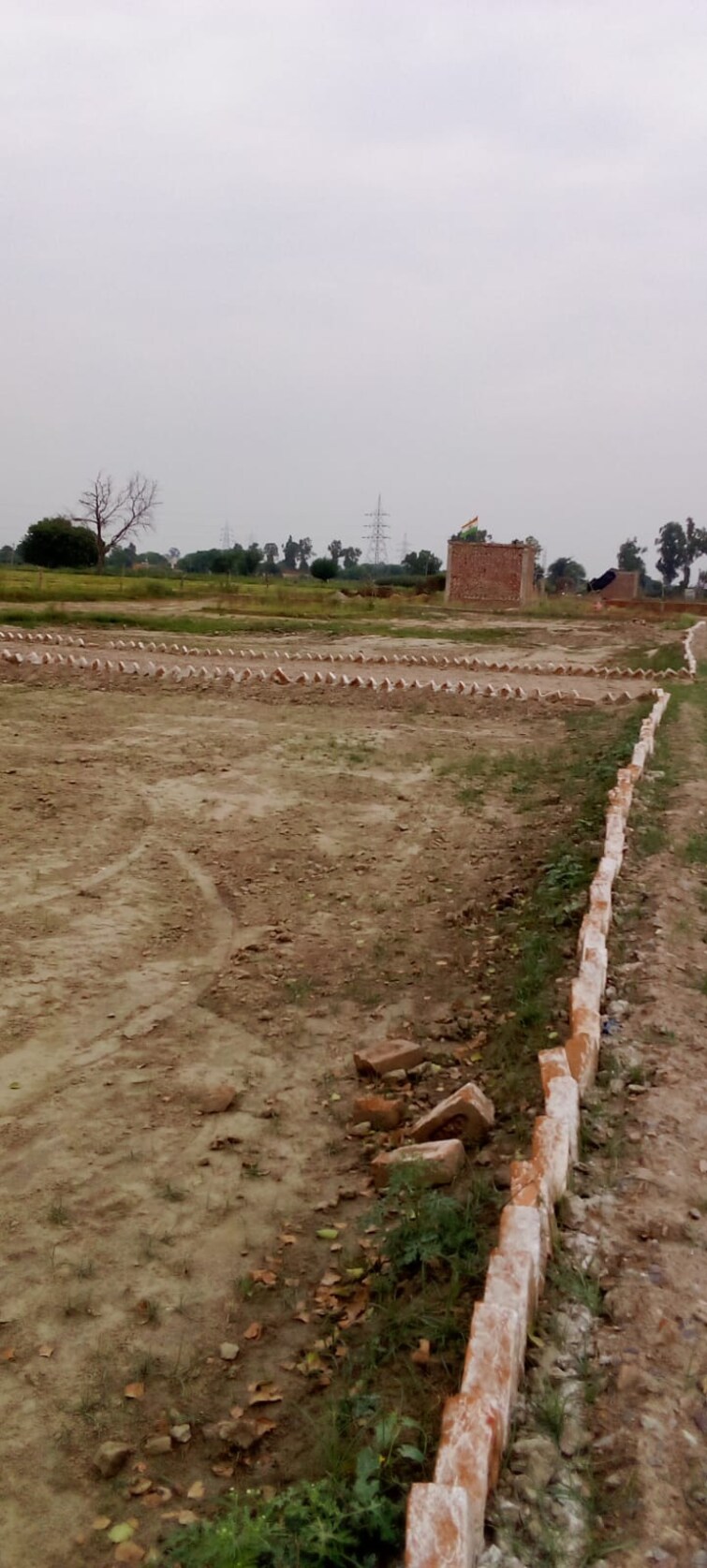 Cover Image, nh 19  90 Sq.Yd. Plot In Nh 19 Vrindavan 9490907