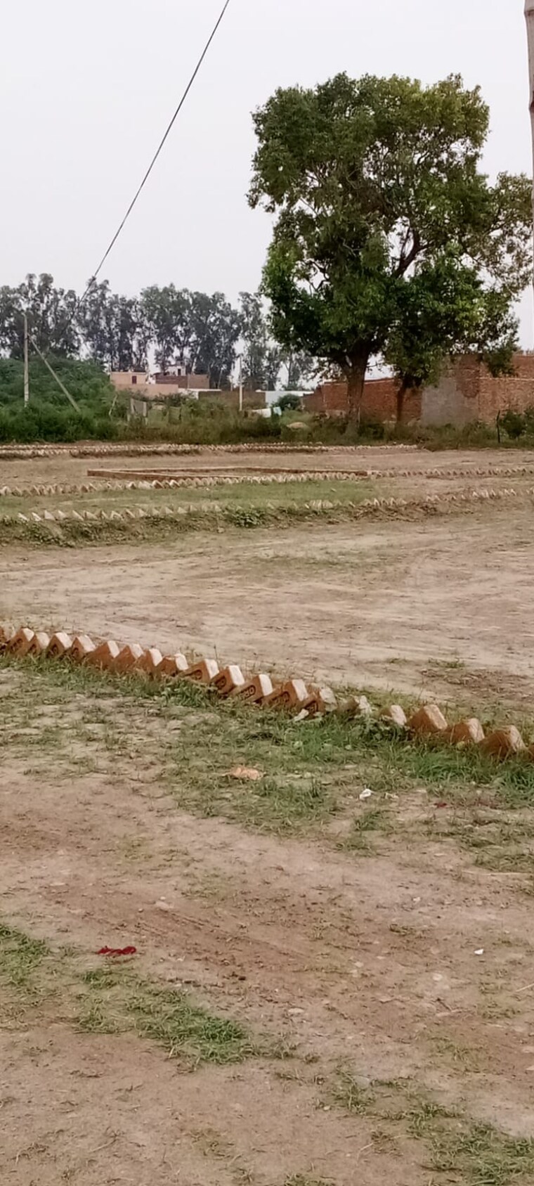 undefined, nh 19  90 Sq.Yd. Plot In Nh 19 Vrindavan 9490907