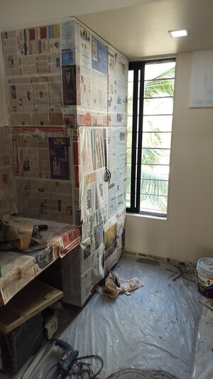 Bathroom in 4 BHK Apartment at La Roche, Bandra West – for Sale