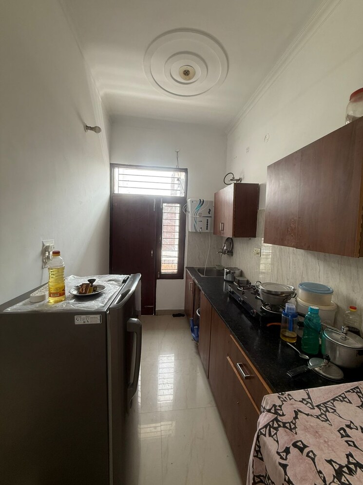 Kitchen, guru-nanak-enclave 1 Bedroom 675 Sq.Ft. Apartment In Dhakoli Zirakpur 9490959