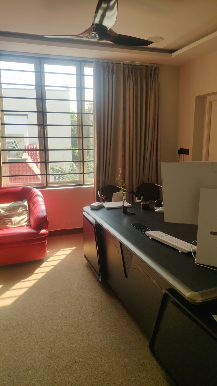 Living Room, banjara hills 4 Bedroom 1900 Sq.Ft. Apartment In Banjara Hills Hyderabad 9490937