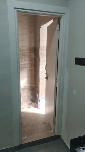 Building Lobby in 4 BHK Apartment at Banjara Hills – for Rent