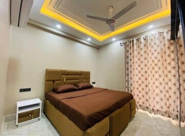 Bedroom in 1 BHK Builder Floor at Chattarpur – for Rent