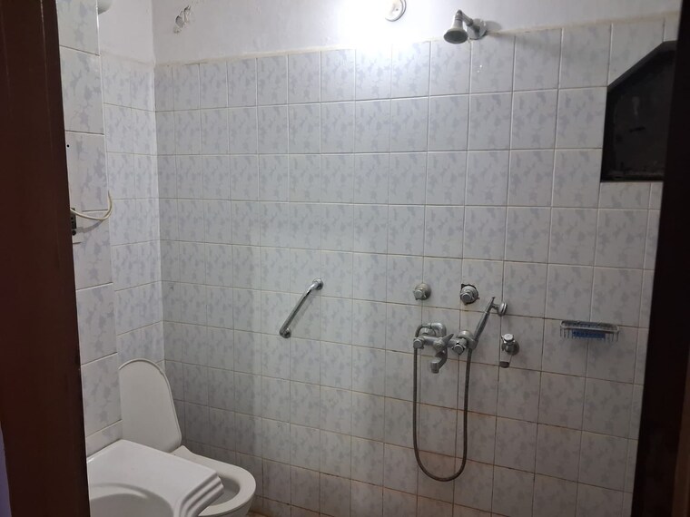 Bathroom, palam vihar 2 Bedroom 1315 Sq.Ft. Independent House In Palam Vihar Gurgaon 9492549