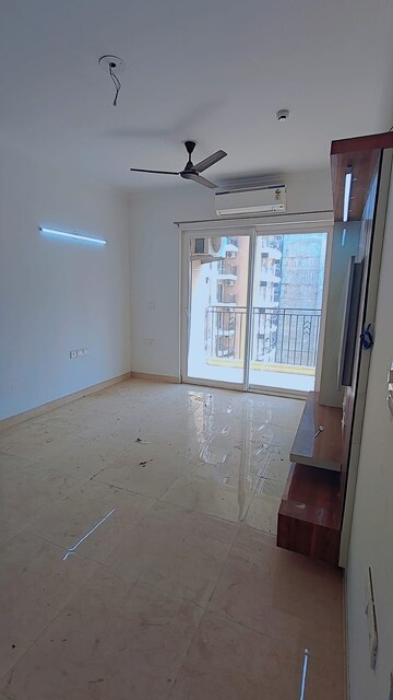 Room in 3 BHK Apartment at ATS Homekraft Pious Hideaways, Sector 150 – for Rent