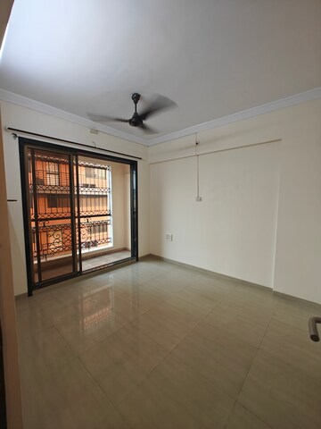 Room in 2 BHK Apartment at Ambika Heights, Nerul – for Rent