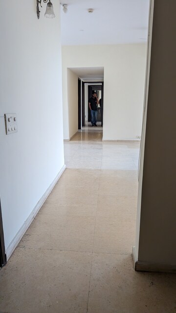 3 BHK Apartment For Rent in Unitech Escape, Sector 50