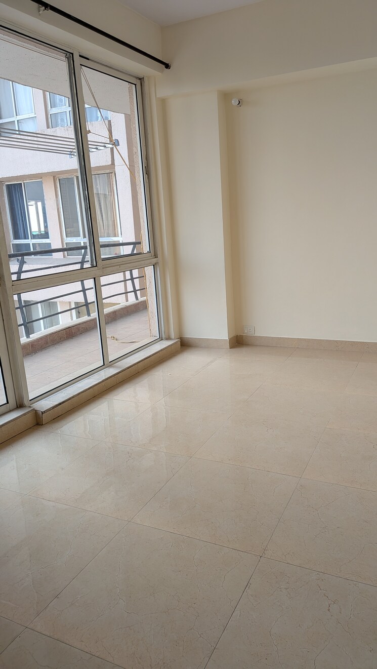 Room, unitech-escape 3 Bedroom 2050 Sq.Ft. Apartment In Sector 50 Gurgaon 9491046