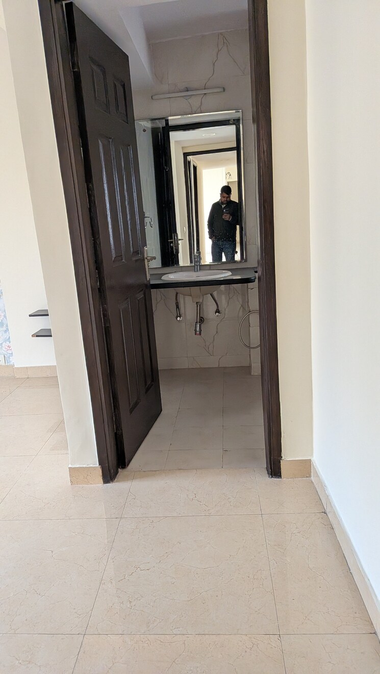 undefined, unitech-escape 3 Bedroom 2050 Sq.Ft. Apartment In Sector 50 Gurgaon 9491046