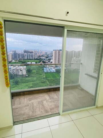 Swimming Pool in 2.5 BHK Apartment at VJ YashOne Infinitee, Tathawade – for Rent