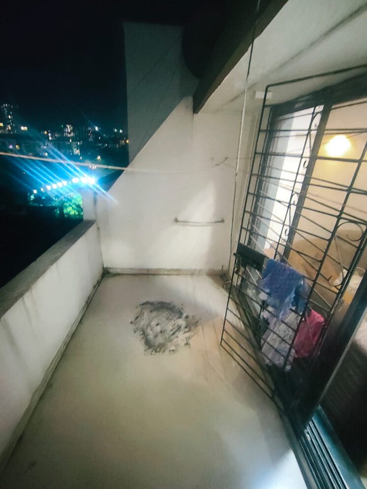 Balcony, sai-baba-vihar-complex 2 Bedroom 700 Sq.Ft. Apartment In Ghodbunder Road Thane 9491031