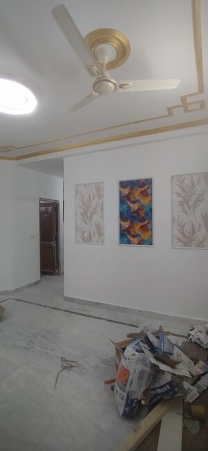 Furnished Amenities in 2 BHK Builder Floor at Khirki Extension – for Rent