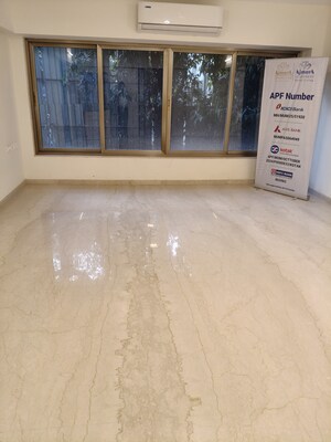 Room in 3 BHK Apartment at Ajmera Shringaar, Vile Parle West – for Sale