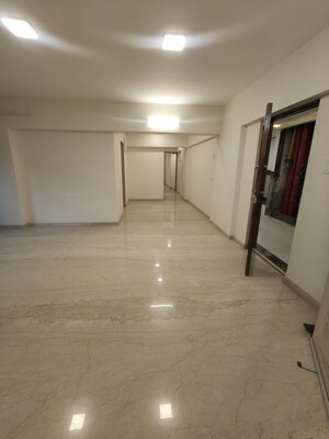 Room in 3 BHK Apartment at Ajmera Shringaar, Vile Parle West – for Sale