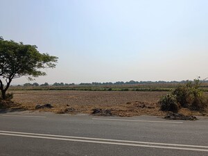  Plot For Sale in Airoli