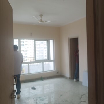 Room in 3 BHK Apartment at UPAVP Ganga Yamuna And Hindon Enclave, Pratap Vihar – for Rent