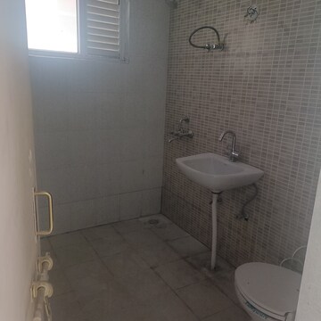 Bathroom in 3 BHK Apartment at UPAVP Ganga Yamuna And Hindon Enclave, Pratap Vihar – for Rent