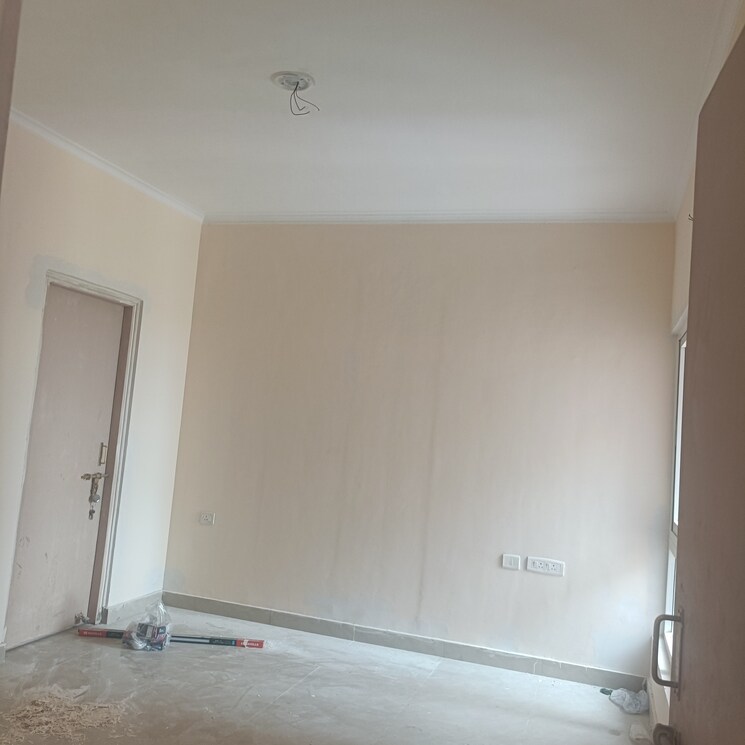 Room, upavp-ganga-yamuna-and-hindon-enclave 3 Bedroom 1480 Sq.Ft. Apartment In Pratap Vihar Ghaziabad 9491104