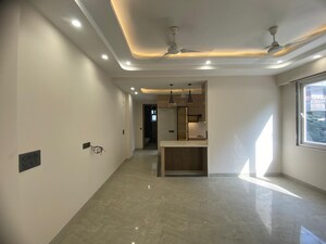 Building Lobby in 3 BHK Builder Floor at Malviya Nagar – for Rent