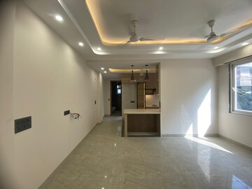 Building Lobby in 3 BHK Builder Floor at Malviya Nagar – for Rent