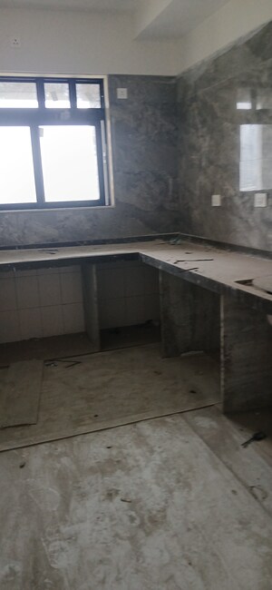 Furnished Amenities in 3 BHK Apartment at Dosti Florentine, Wadala – for Rent