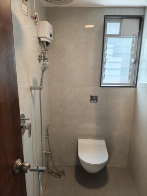 Bathroom in 3 BHK Apartment at Tardeo – for Rent