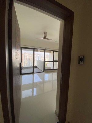 Room in 2 BHK Apartment at Rohan Silver Gracia, Ravet – for Rent