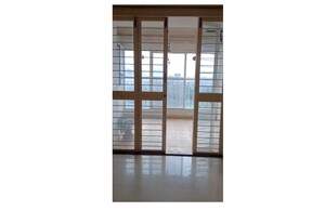 Room in 3 BHK Apartment at Goel Ganga Panama , Pimple Nilakh – for Rent
