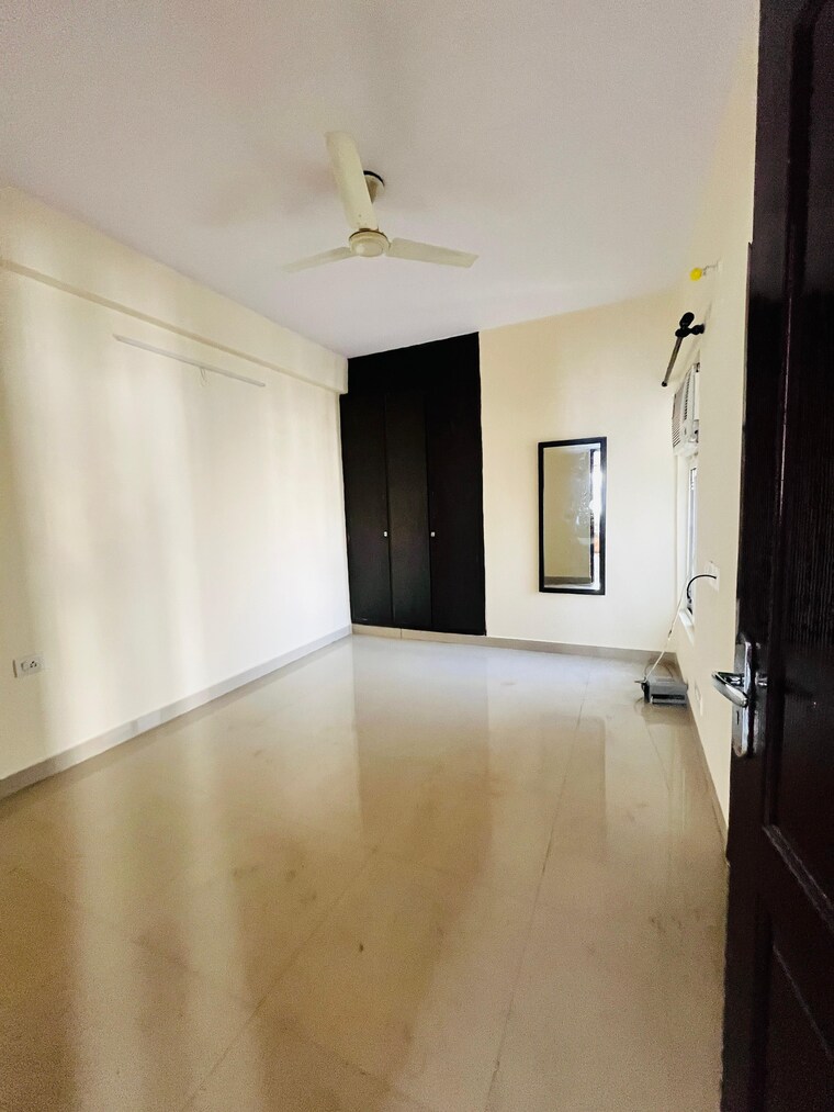 Room, vvip-addresses 4 Bedroom 2625 Sq.Ft. Apartment In Raj Nagar Extension Ghaziabad 9492237