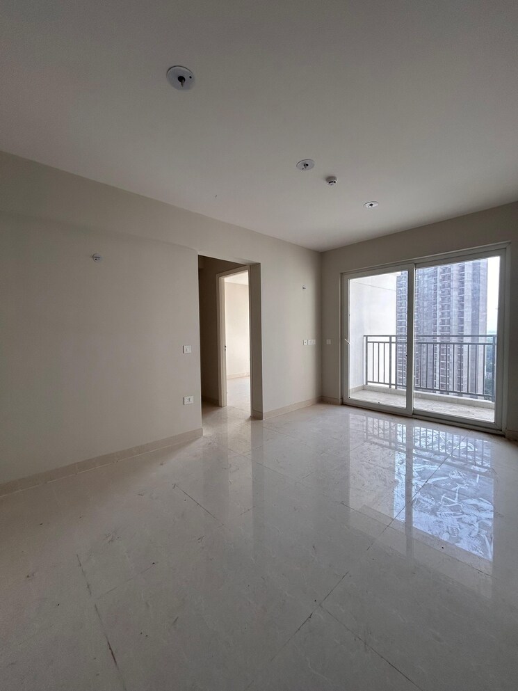 Room, eldeco-live-by-the-greens 2 Bedroom 1137 Sq.Ft. Apartment In Sector 150 Noida 9492349