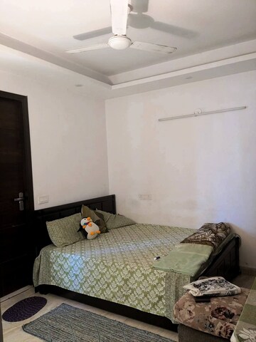 Bedroom in 2 BHK Builder Floor at Saket – for Rent