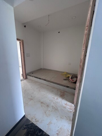 Room in 3.5 BHK Villa at Ab Bypass Road – for Sale