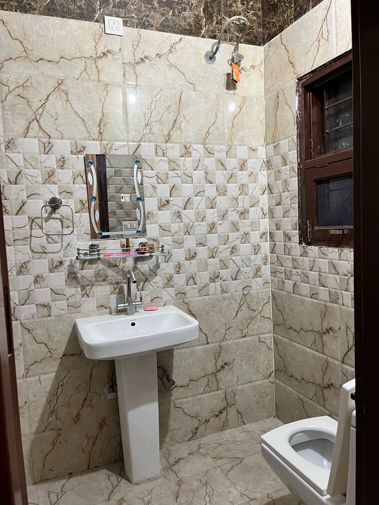 Bathroom, sector 127 2 Bedroom 1000 Sq.Ft. Villa In Sector 127 Mohali 9492566