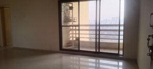 Room in 3 BHK Apartment at Yashvasin CHS Ltd, Kharghar – for Sale