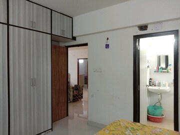 Room in 2 BHK Builder Floor at Dilshad Garden – for Rent