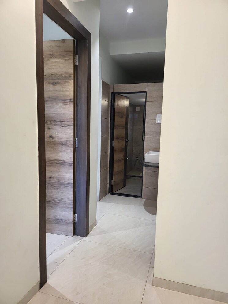 Room, lodha-sterling 3 Bedroom 1350 Sq.Ft. Apartment In Kolshet Road Thane 9492637