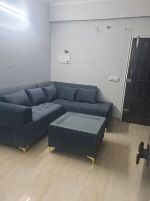 Master Bedroom in 3 BHK Apartment at Gaur City 2 - 14th Avenue, Sector 16c Greater Noida – for Rent