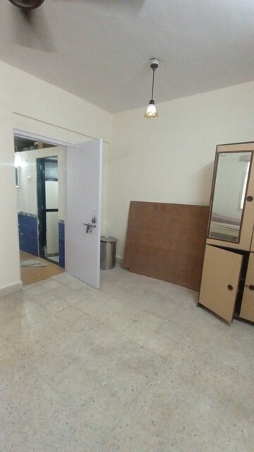 Furnished Amenities in 1 BHK Apartment at Raj Darshan Apartment, Kopri – for Rent