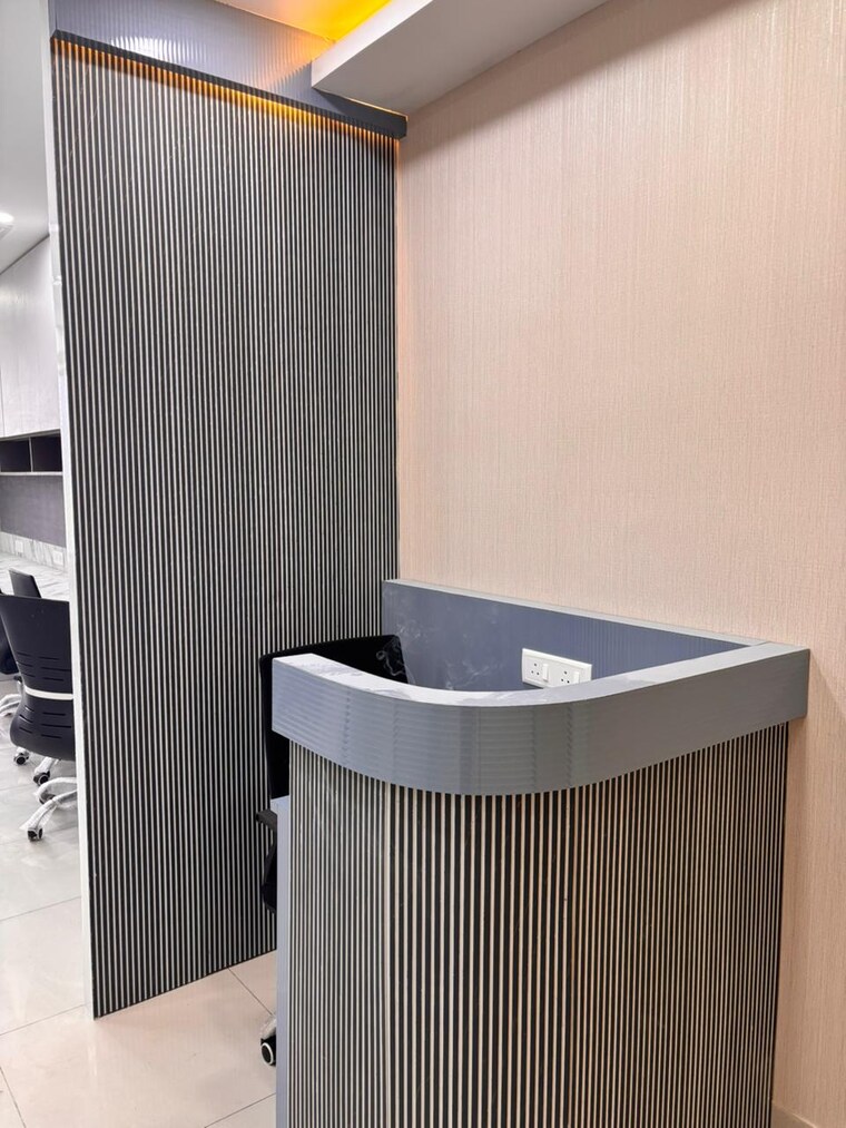 Team Area, new town Commercial Office Space 665 Sq.Ft. In New Town Kolkata 9492728