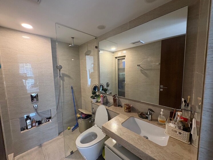 Attached Bathroom, hiranandani-castle-rock 2 Bedroom 750 Sq.Ft. Apartment In Powai Mumbai 9492717
