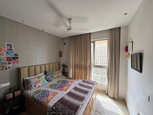 Bedroom in 2 BHK Apartment at Hiranandani Castle Rock, Powai – for Rent