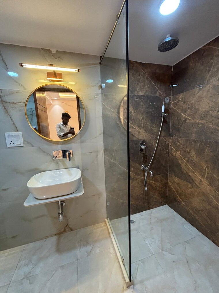 Bathroom, vasant kunj 3 Bedroom 1500 Sq.Ft. Apartment In Vasant Kunj Delhi 9492796