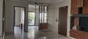 Room in 3.5 BHK Builder Floor at Vastu Apartments, Sector 55 – for Rent