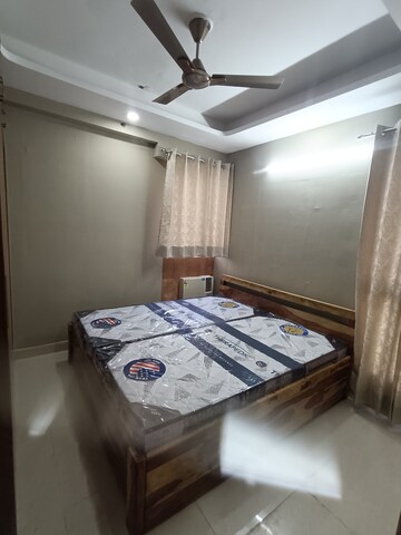 Bedroom in 2 BHK Apartment at Signature Global Prime, Sector 63a – for Rent